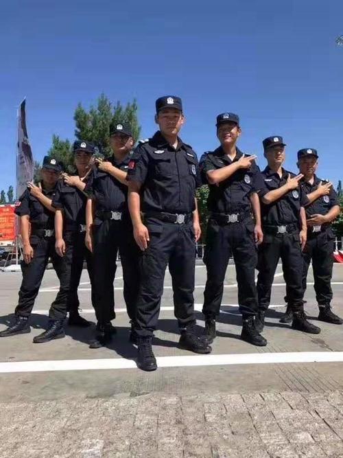 龙卫保安 日常训练铸就安全防线